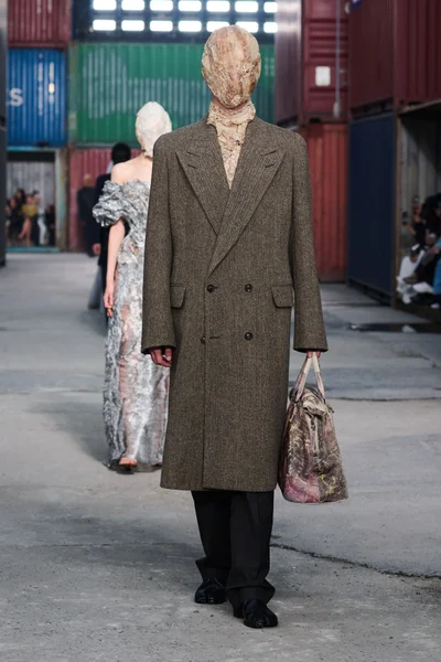 Look 31